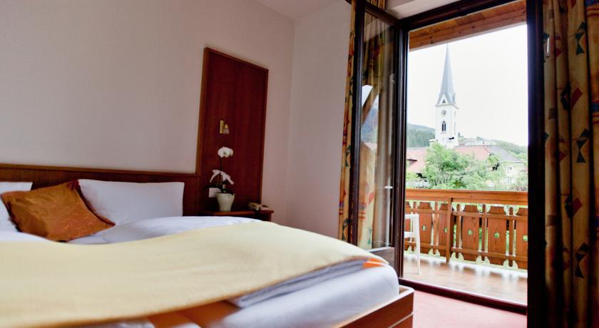 Hotel Restaurant Platzer Gmund in Karnten Room photo